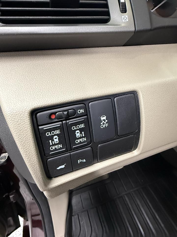 Honda Odyssey Touring 2013