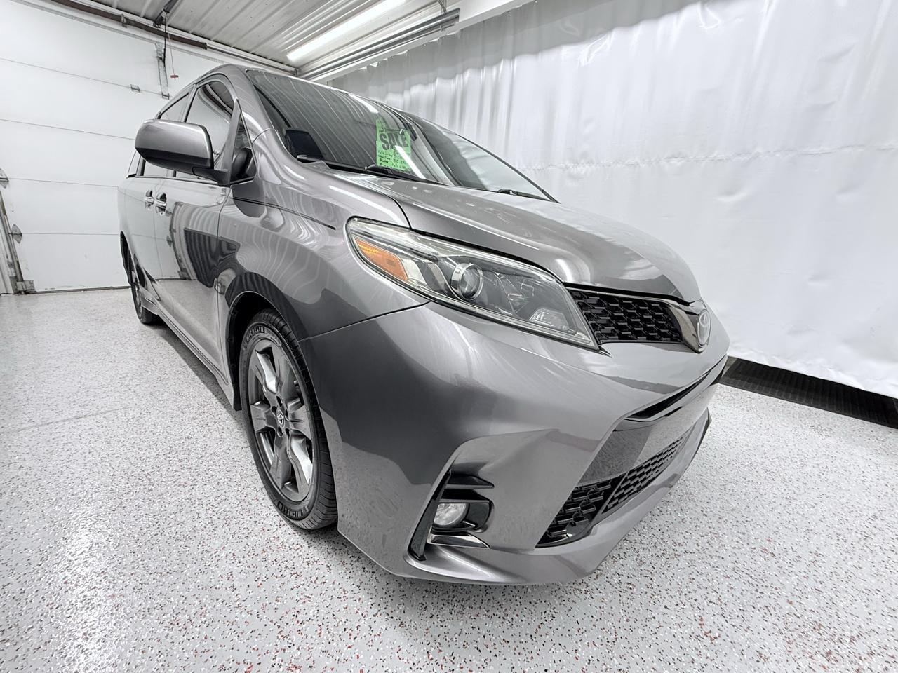 Toyota Sienna SE 8-Passenger 2018