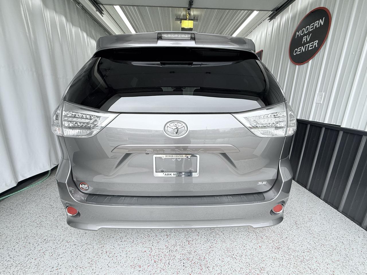 Toyota Sienna SE 8-Passenger 2018