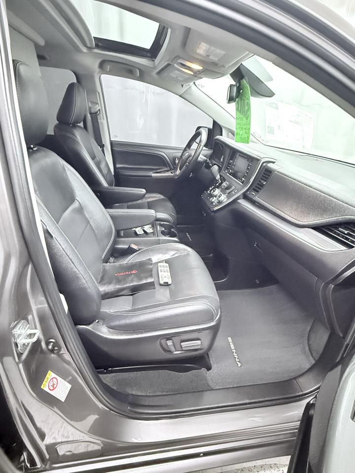 Toyota Sienna SE 8-Passenger 2018