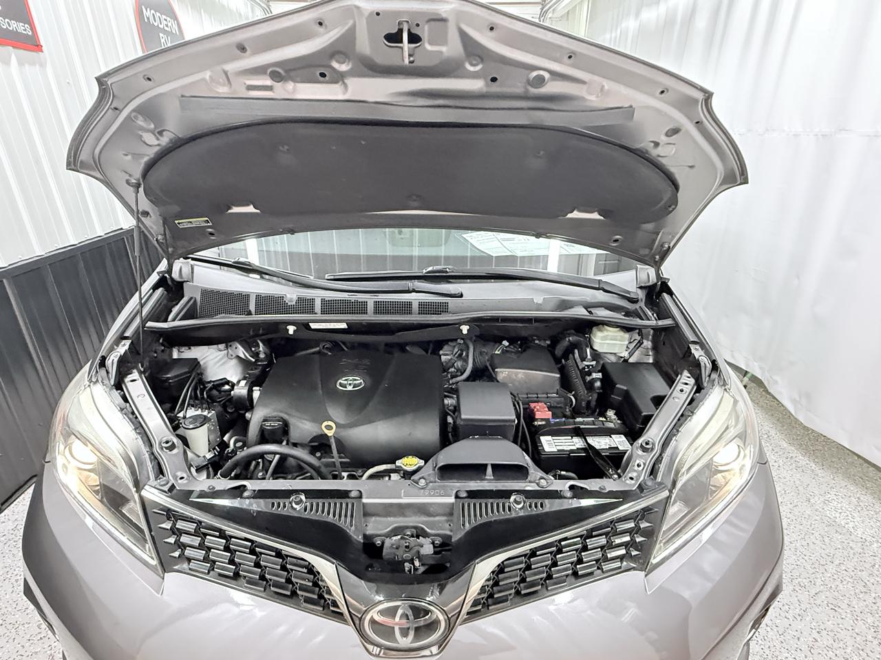 Toyota Sienna SE 8-Passenger 2018