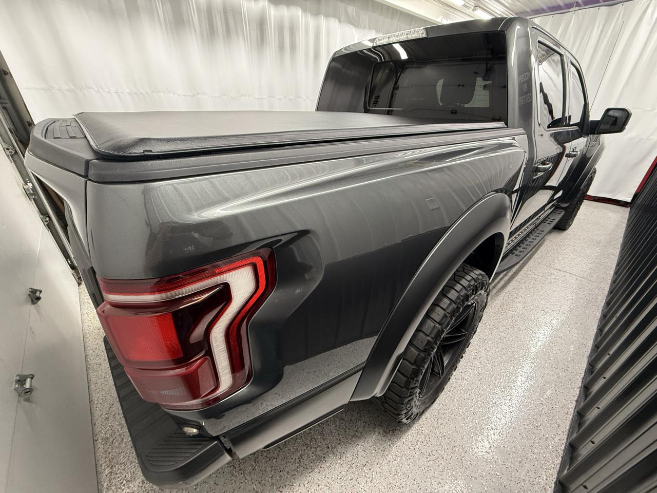 Ford F-150 Raptor SuperCrew 4WD 2019