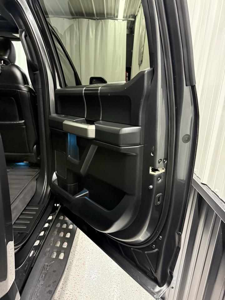 Ford F-150 Raptor SuperCrew 4WD 2019