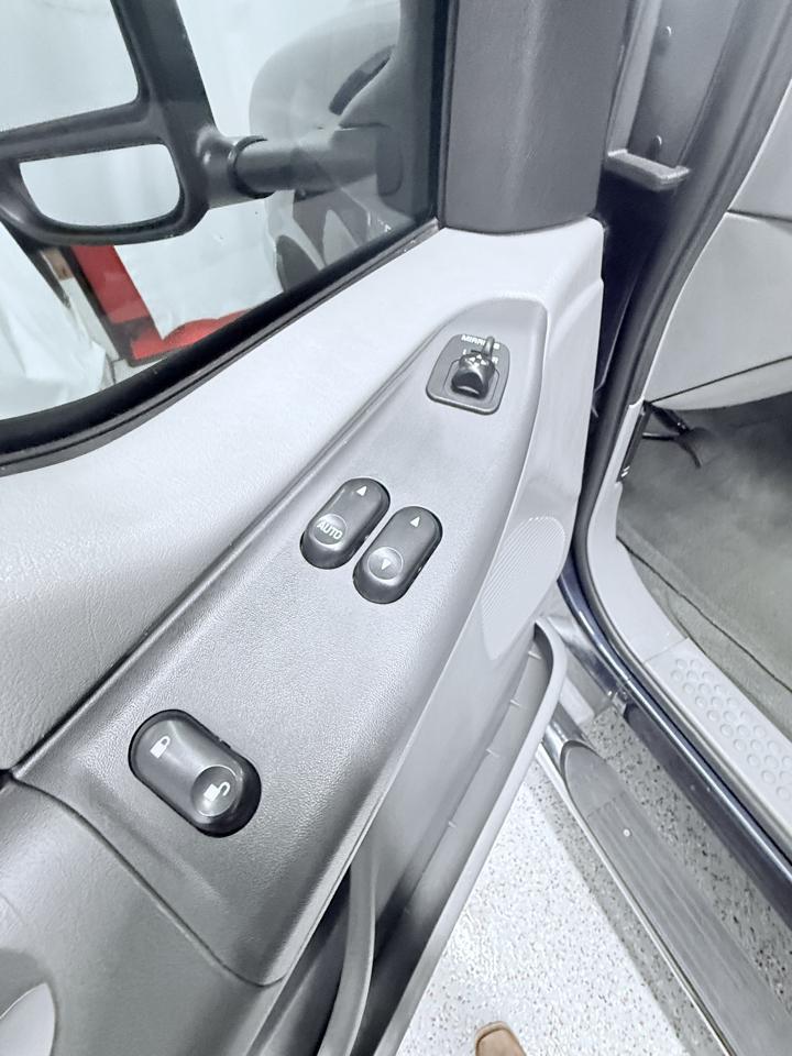 Ford F-250 SD XLT SuperCab 4WD 2003
