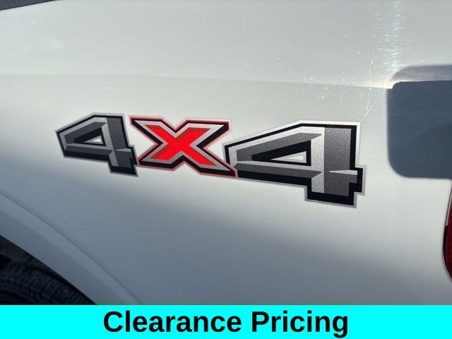 Ford F-150 Platinum SuperCrew 4WD 2023