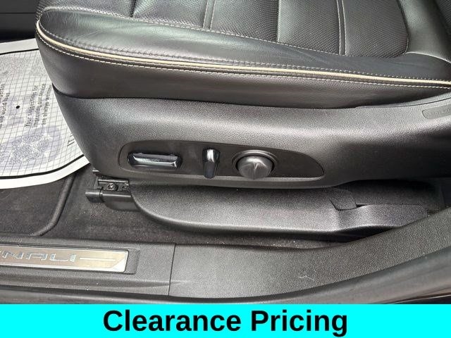 GMC Acadia Denali AWD 2020