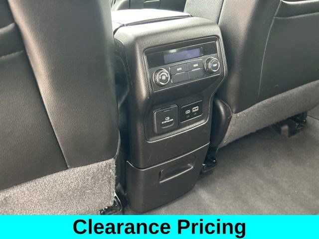 GMC Acadia SLT AWD 2023