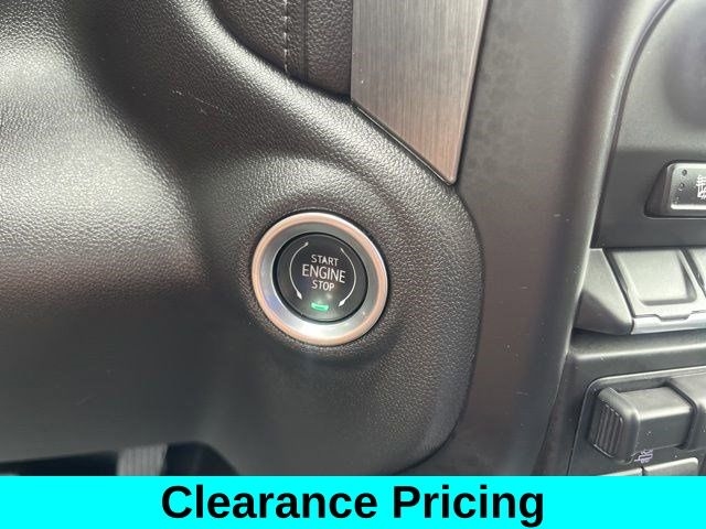 GMC Sierra 1500 Limited Denali Crew Cab 4WD 2022