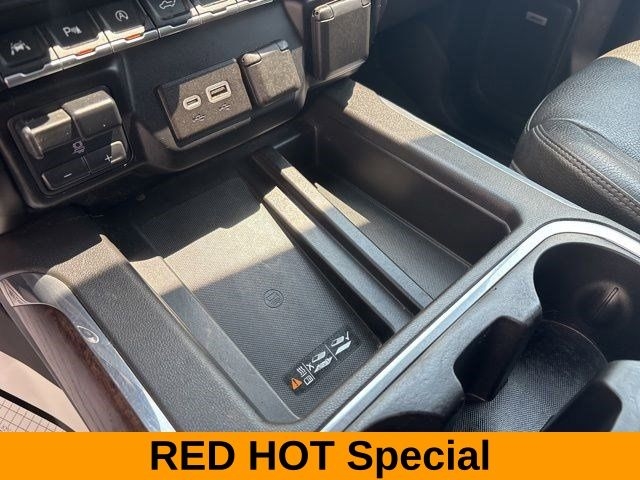 GMC Sierra 1500 Denali Crew Cab 4WD 2020