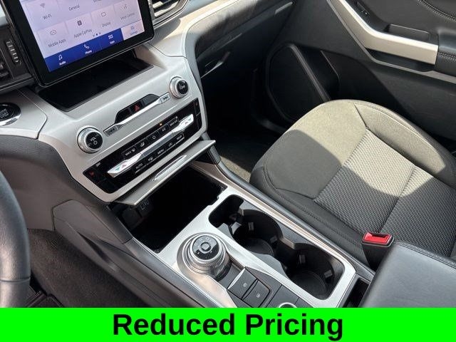 Ford Explorer XLT 4WD 2023