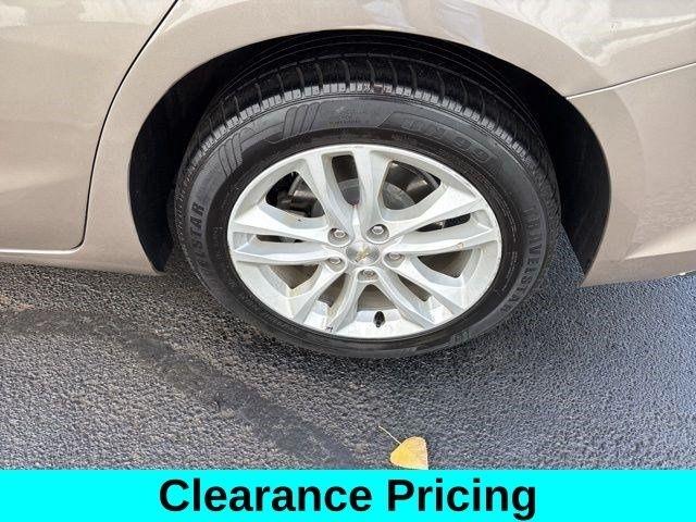 Chevrolet Malibu  2023