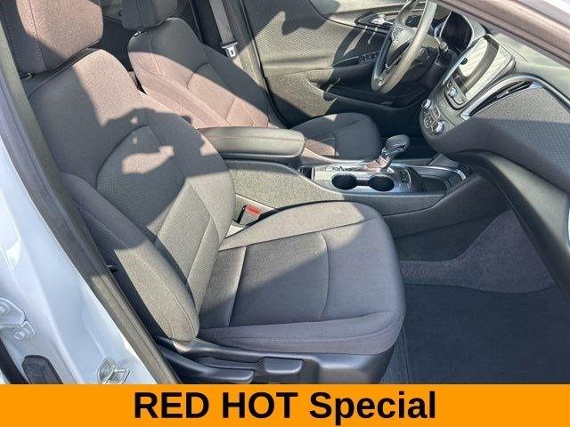 Chevrolet Malibu  2024