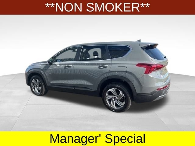 Hyundai Santa Fe SE 2021