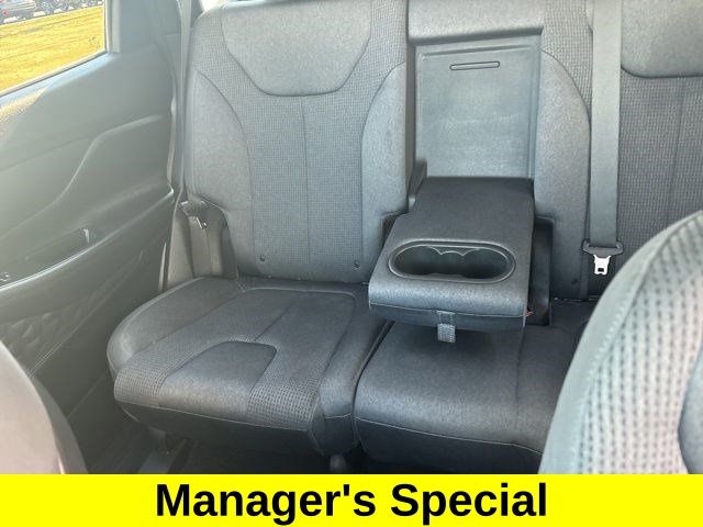 Hyundai Santa Fe SE 2021