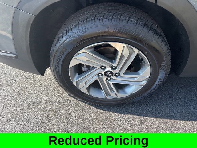 Hyundai Santa Fe SE 2021