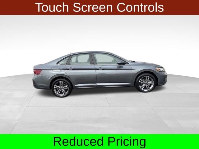 Volkswagen Jetta  2024