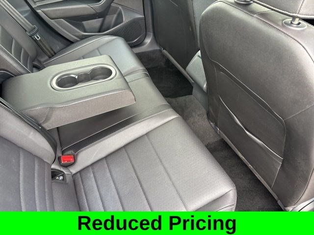 Volkswagen Jetta  2024