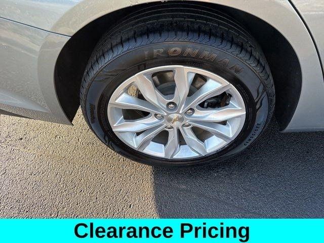 Chevrolet Malibu  2023