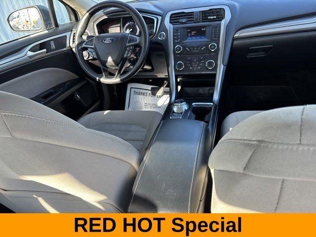 Ford Fusion Hybrid S 2018