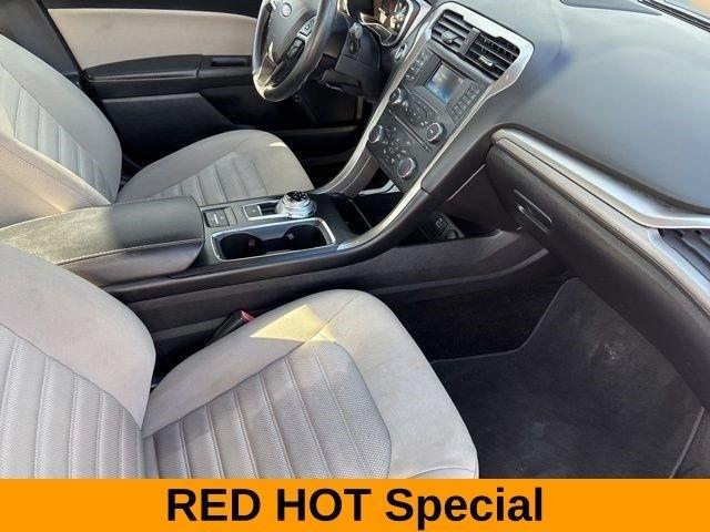 Ford Fusion Hybrid S 2018