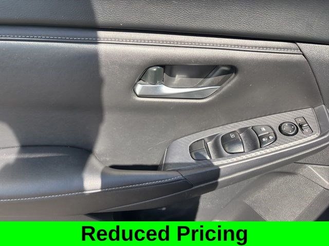 Nissan Sentra SV 2024