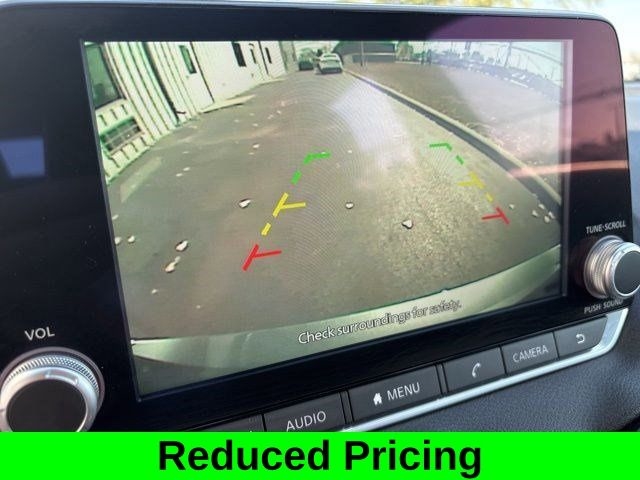 Nissan Sentra SV 2024