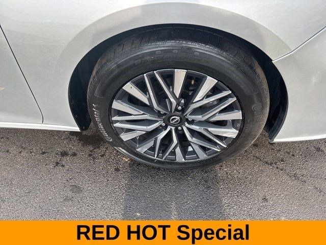 Nissan Altima 2.5 SV 2024