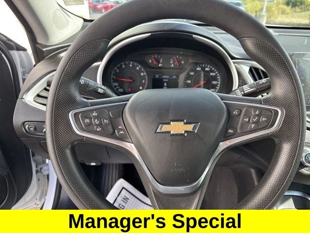 Chevrolet Malibu  2023