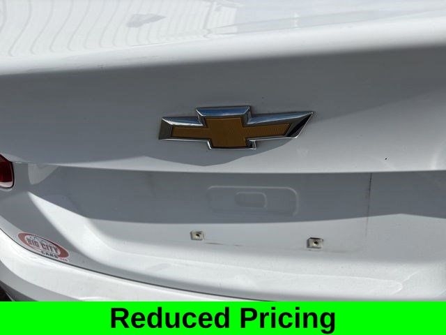 Chevrolet Malibu  2023