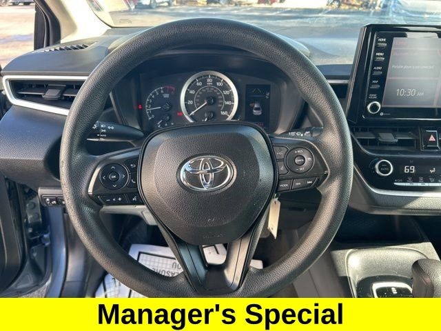 Toyota Corolla LE 2022