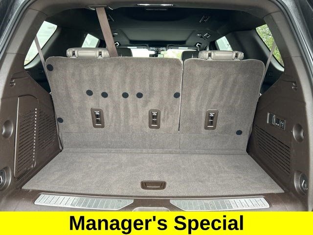 Chevrolet Tahoe  2021