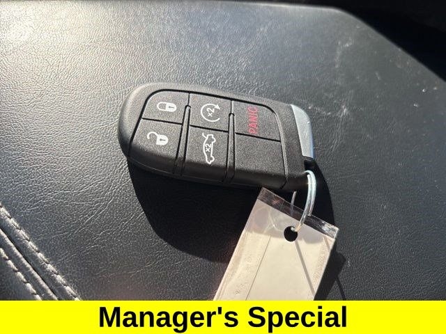 Dodge Challenger SXT 2022