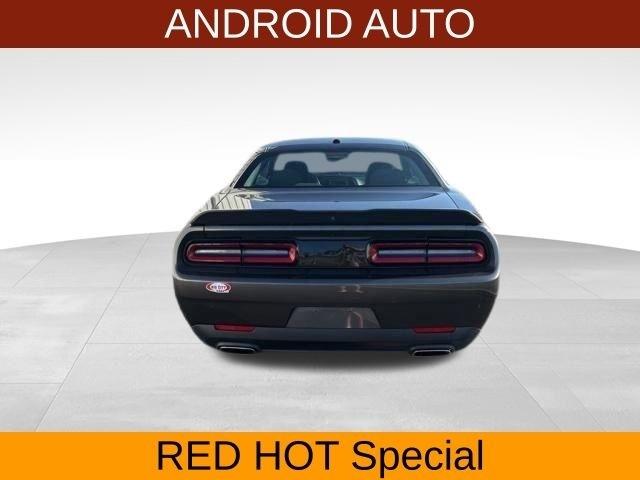 Dodge Challenger SXT 2022