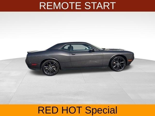 Dodge Challenger SXT 2022