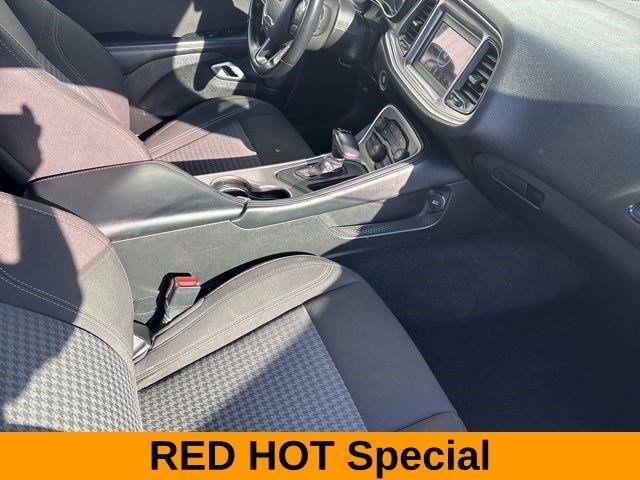 Dodge Challenger SXT 2022