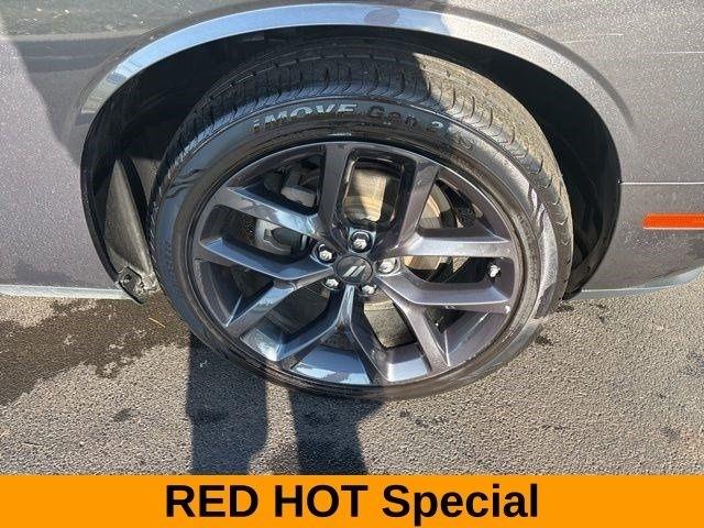 Dodge Challenger SXT 2022