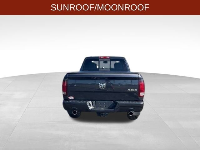 RAM 1500 Sport Crew Cab 4WD 2017 RAM 1500 Sport Crew Cab 4WD 2017