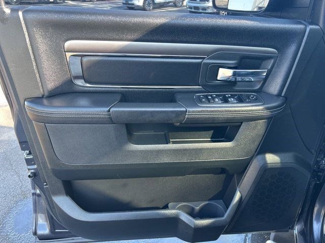 RAM 1500 Sport Crew Cab 4WD 2017 RAM 1500 Sport Crew Cab 4WD 2017