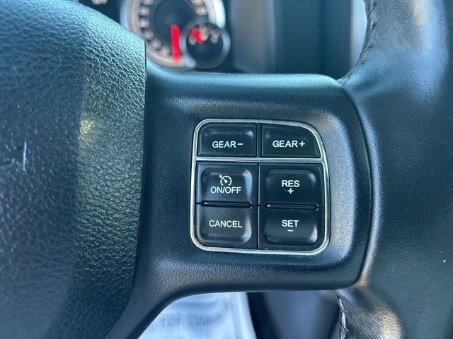 RAM 1500 Sport Crew Cab 4WD 2017 RAM 1500 Sport Crew Cab 4WD 2017