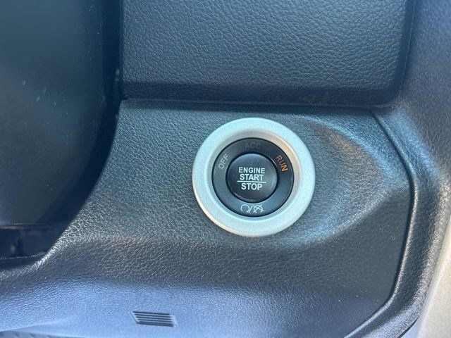 RAM 1500 Sport Crew Cab 4WD 2017 RAM 1500 Sport Crew Cab 4WD 2017