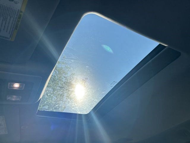 RAM 1500 Sport Crew Cab 4WD 2017 RAM 1500 Sport Crew Cab 4WD 2017