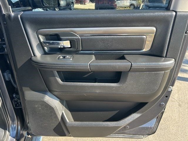 RAM 1500 Sport Crew Cab 4WD 2017 RAM 1500 Sport Crew Cab 4WD 2017