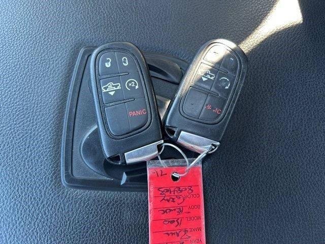 RAM 1500 Sport Crew Cab 4WD 2017 RAM 1500 Sport Crew Cab 4WD 2017