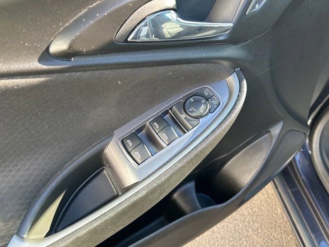 Chevrolet Malibu  2023