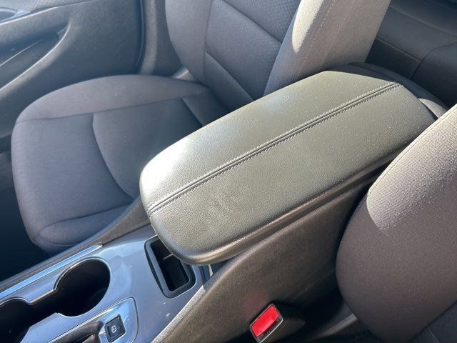 Chevrolet Malibu  2023