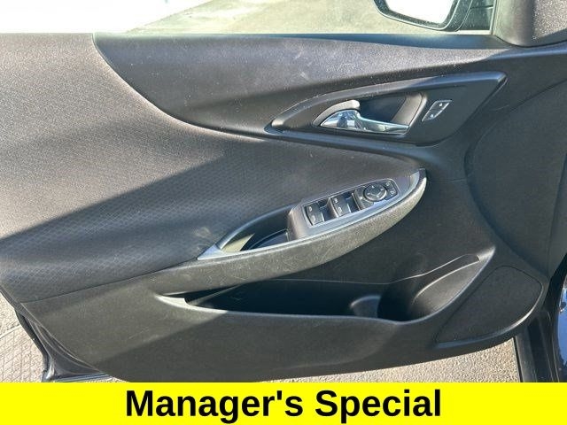 Chevrolet Malibu  2023