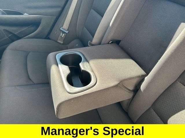 Chevrolet Malibu  2023