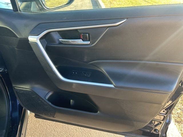 Toyota RAV4 XLE AWD 2022