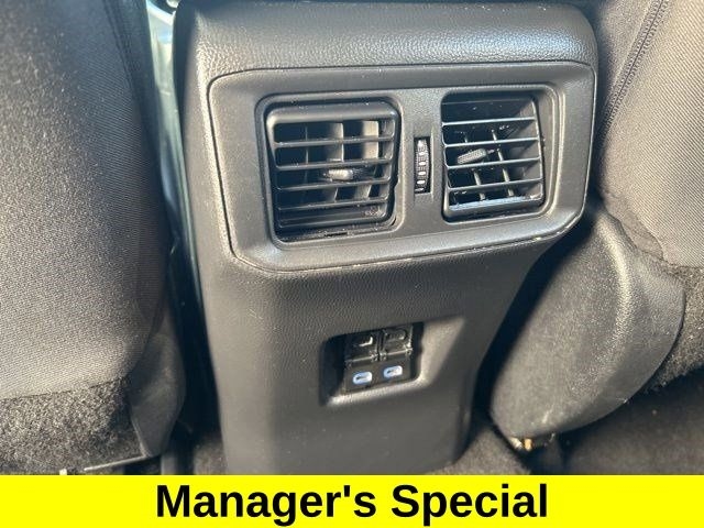 Toyota RAV4 XLE AWD 2022