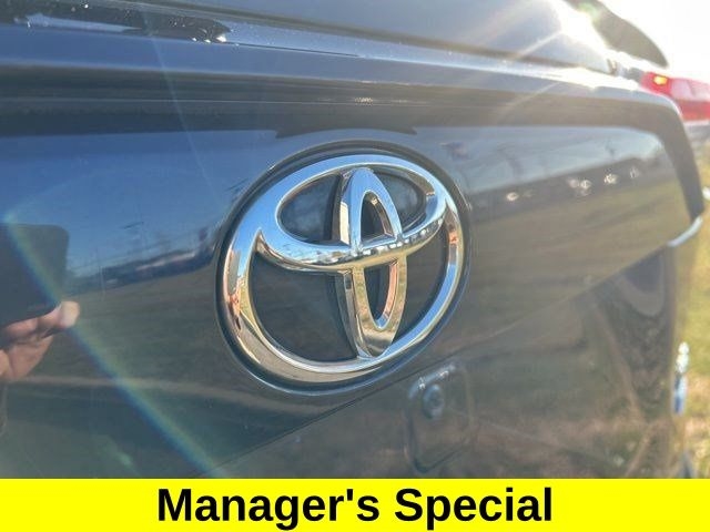 Toyota RAV4 XLE AWD 2022